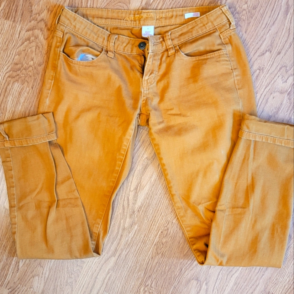 Tan Arizona Jeans Size 3